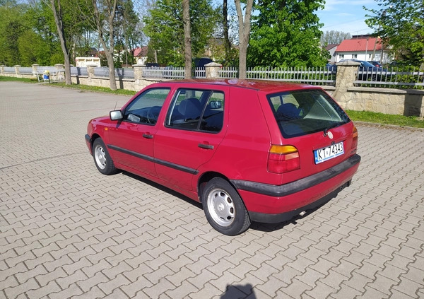 Volkswagen Golf cena 5700 przebieg: 118387, rok produkcji 1993 z Koło małe 29